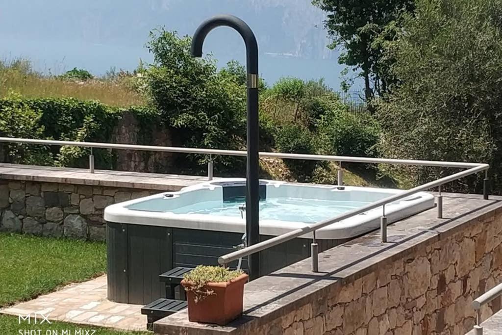 Villa Siresola Malcesine Bagian luar foto
