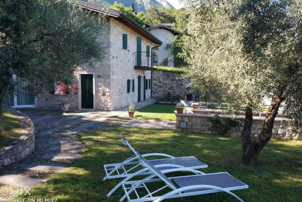 Villa Siresola Malcesine Bagian luar foto